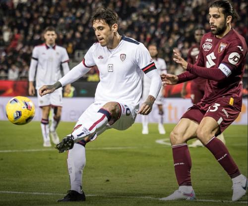 卡利亚里 vs 都灵